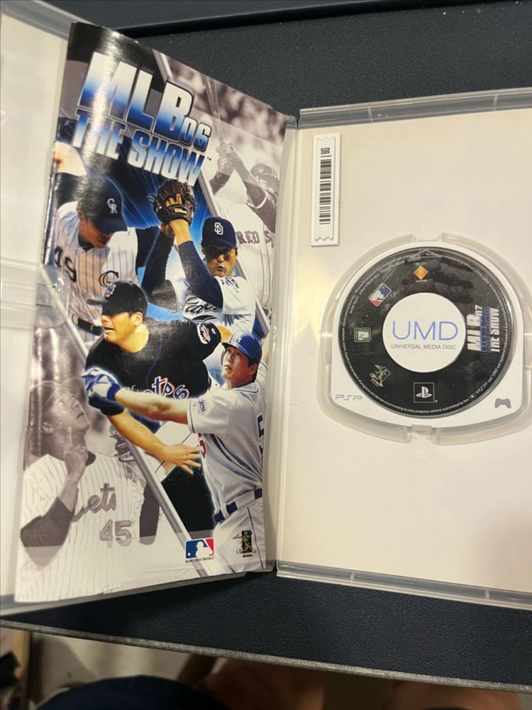 PSP MLB06 THE SHOW 메이저리그게임 이미지