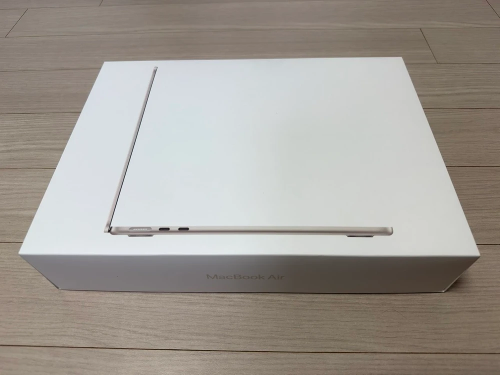 [A급]맥북 에어 M2 13인치 8gb RAM 512기가 박스풀 이미지