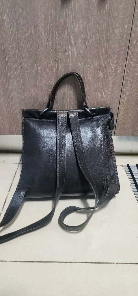 헨리베글린 백팩 / 루이비통 백팩 이미지