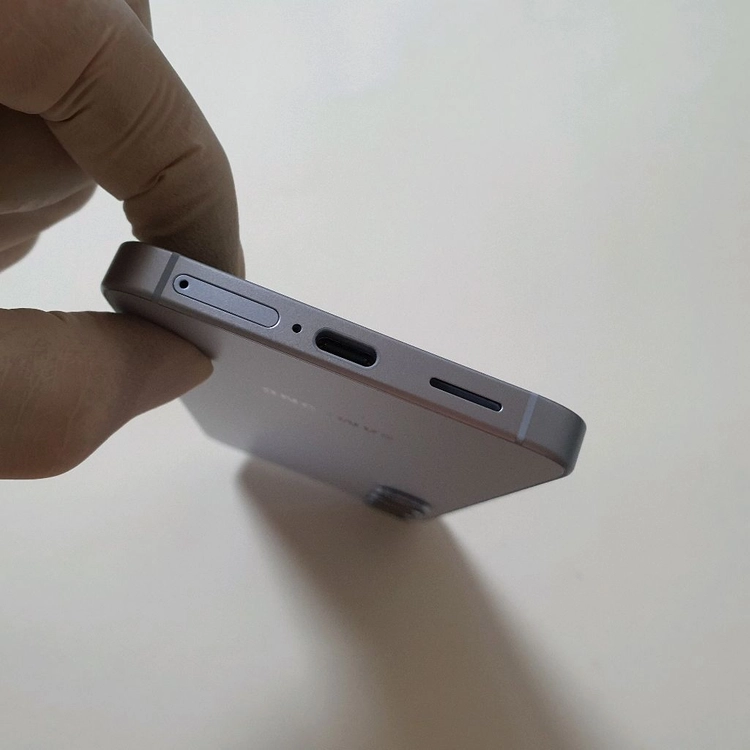 갤럭시 S25 256GB 실사용6개월 A급 깔끔 정상해지 이미지