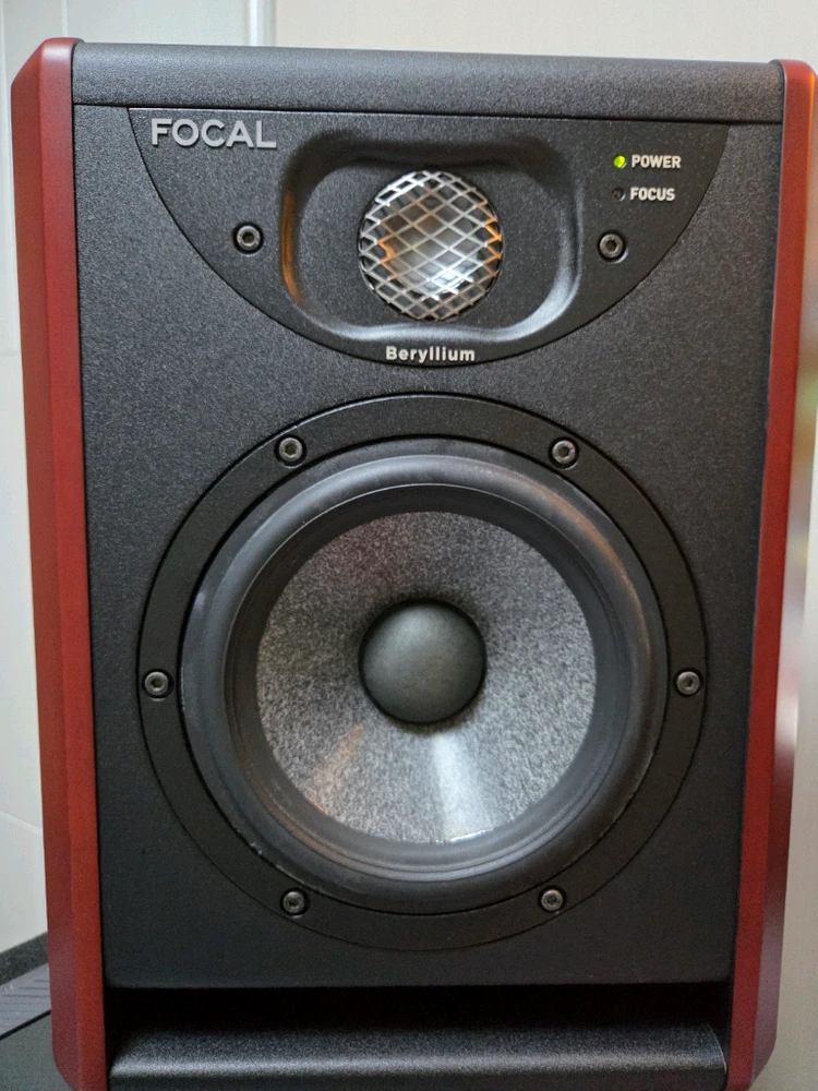 포칼 solo6 신형 스피커 1조 판매합니다(focal, solo 6, 솔로6, st6) 이미지