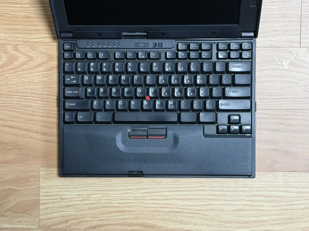 LG IBM ThinkPad 560 초경량 클래식 노트북 / 희귀 LG IBM 모델 / 레트로 노트북 이미지