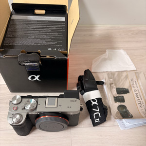 소니 A7C II 풀프레임 미러리스 카메라 이미지