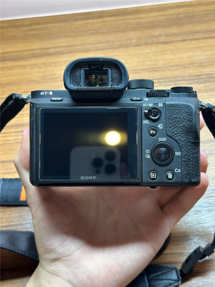 소니 a7R2 고화소 미러리스 이미지