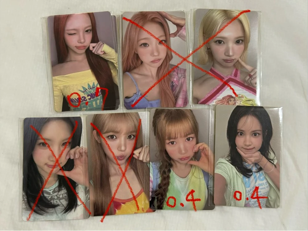 (사진 4장) 하츠투하츠 미공포 포카 엽서 스티커 미개봉 앨범 판매 이미지