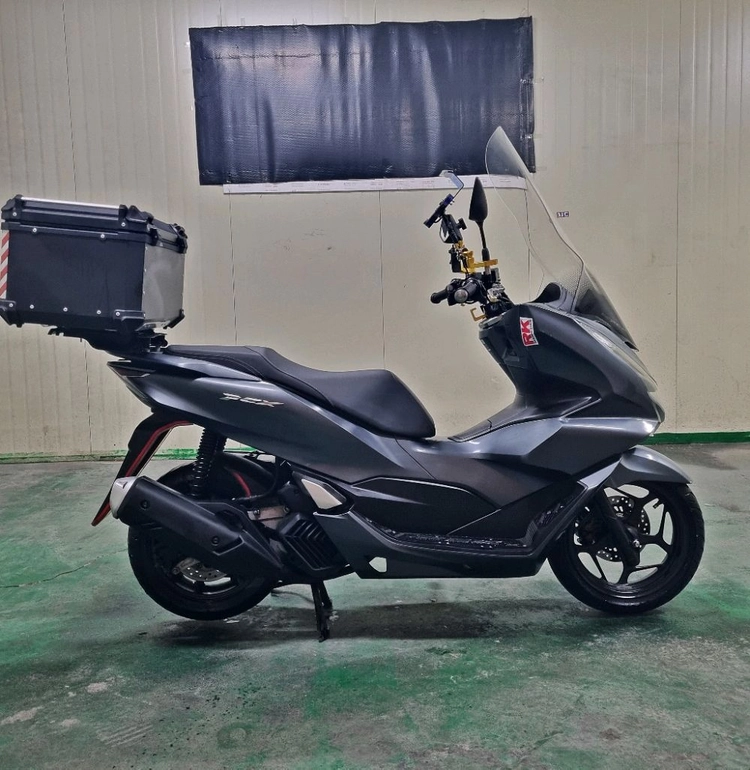 혼다 PCX125/ABS/2021년식/4만KM/셋팅O/정비O/판매합니다. 이미지