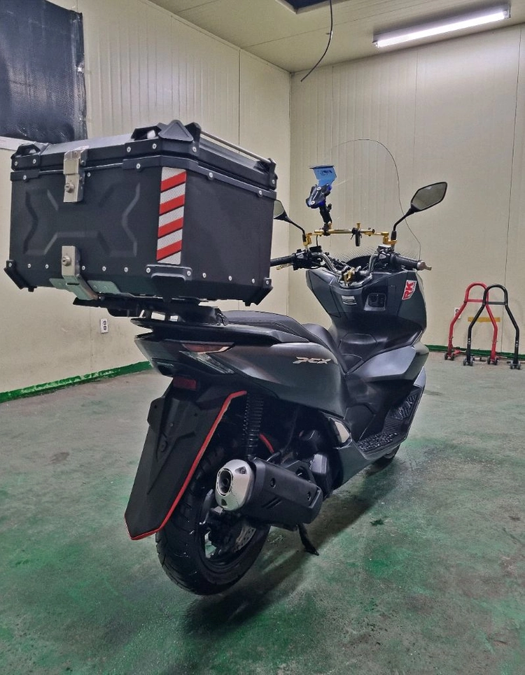 혼다 PCX125/ABS/2021년식/4만KM/셋팅O/정비O/판매합니다. 이미지