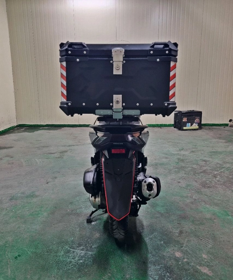 혼다 PCX125/ABS/2021년식/4만KM/셋팅O/정비O/판매합니다. 이미지