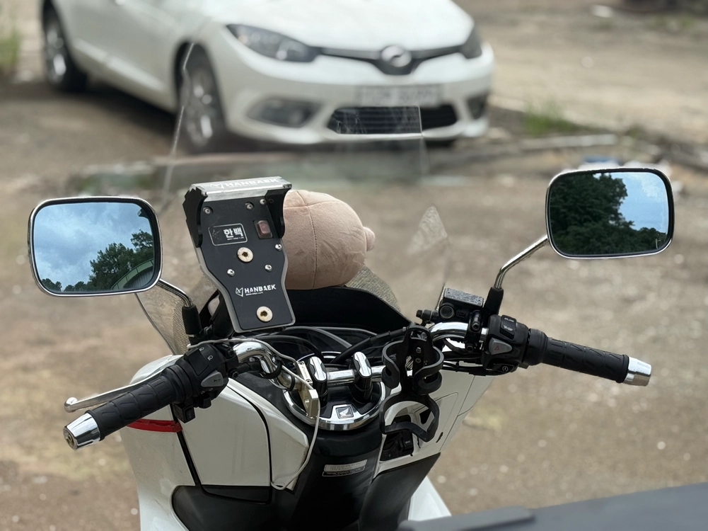 혼다 더뉴pcx125 20년식 배달셋팅완료 저렴하게 판매합니다 이미지