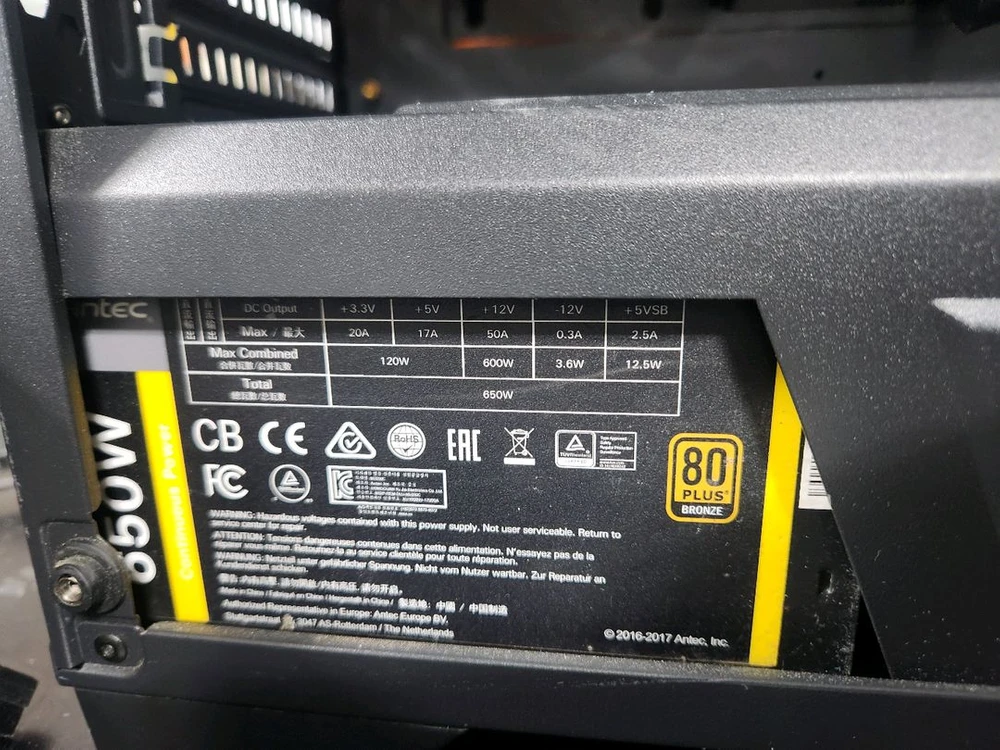 10700k 16g 1080TI 11G 이미지