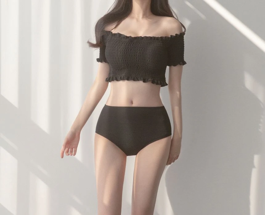 블랙 프릴 오프숄더 비키니 수영복 이미지