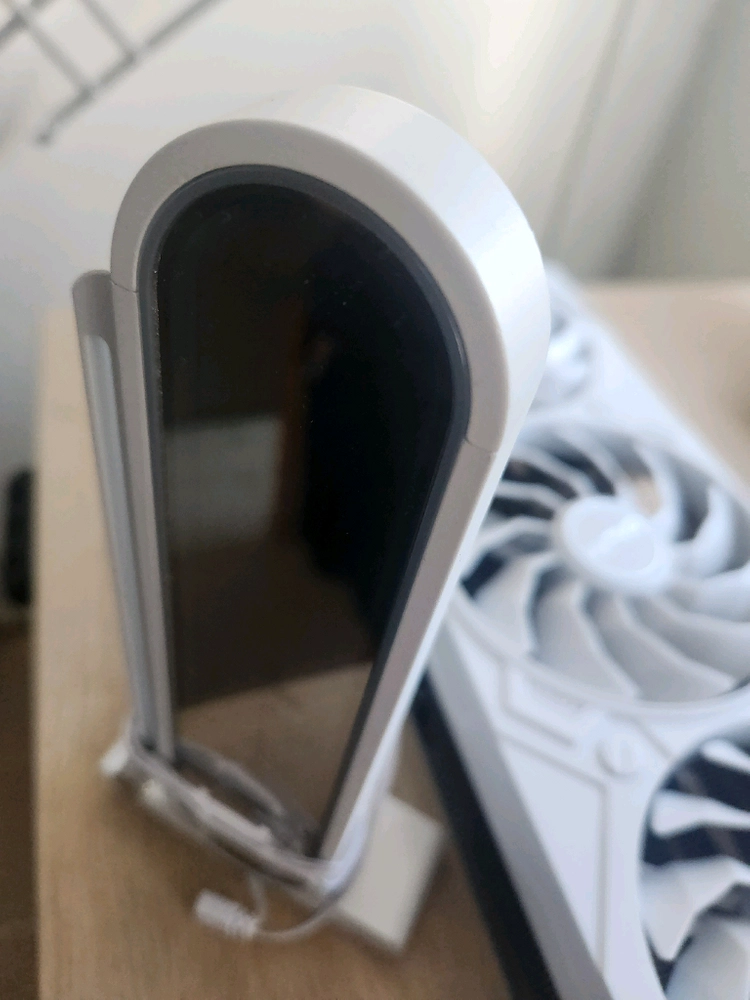 갤럭시 rtx4070ti 12gb white 그래픽카드 이미지