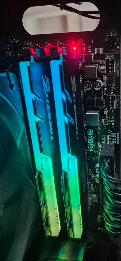 G.SKILL TRIDENT Z RGB DDR4 32GB (16GBx2) 이미지