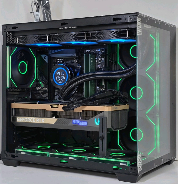 (새제품 반본체 수랭 블랙)9800X3D, 32GB, 1000W, 수랭쿨러, 방송게이밍컴퓨터본체 이미지