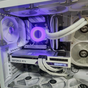 5600x 기가바이트rtx3060ti 비젼 3팬 화이트 이미지