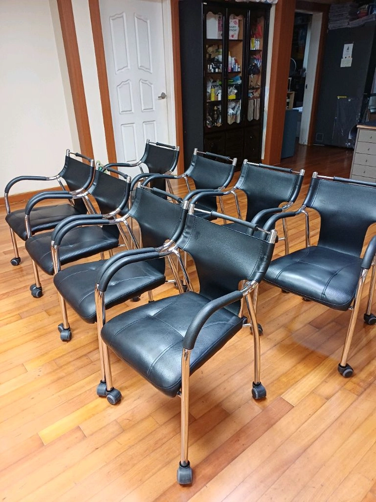 시스카 테이블 의자 식탁의자 사무의자 저렴하게 드립니다~ 이미지