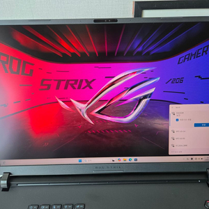 하이엔드 노트북. 에이수스 2025 ROG STRIX SCAR 18 G835LX-SA041W 이미지
