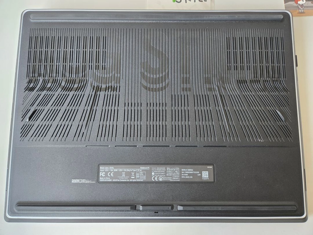 하이엔드 노트북. 에이수스 2025 ROG STRIX SCAR 18 G835LX-SA041W 이미지