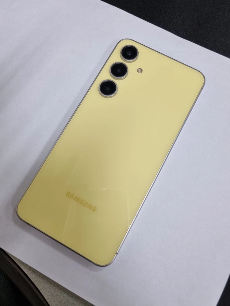 .갤럭시 S24FE 256GB 옐로우 KT 무잔상 중고폰 127870 이미지