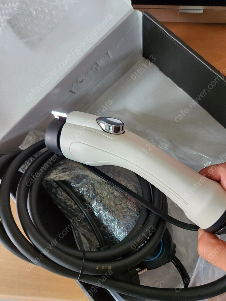 220V 전기차 충전기 (가정용 사무실용 상비용 여행용 비상용) 새제품 이미지
