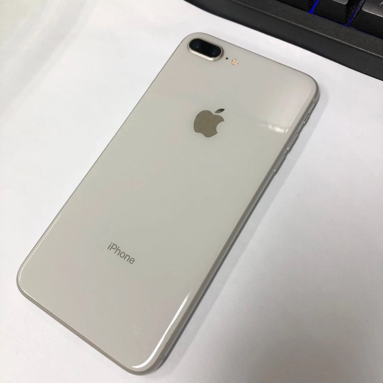 아이폰8플러스 64GB 실버 중고폰 배터리100% 카메라폰 레트로감성 089973 이미지
