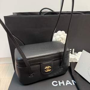 (새상품 구입가576) 샤넬 프레피코코 베니티 미니백 블랙 이미지