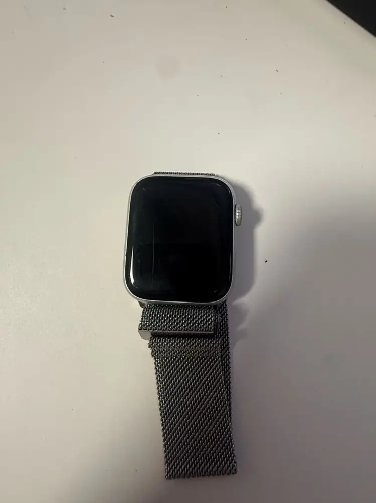 애플워치 SE 2세대 44mm - 안심되는 중고거래