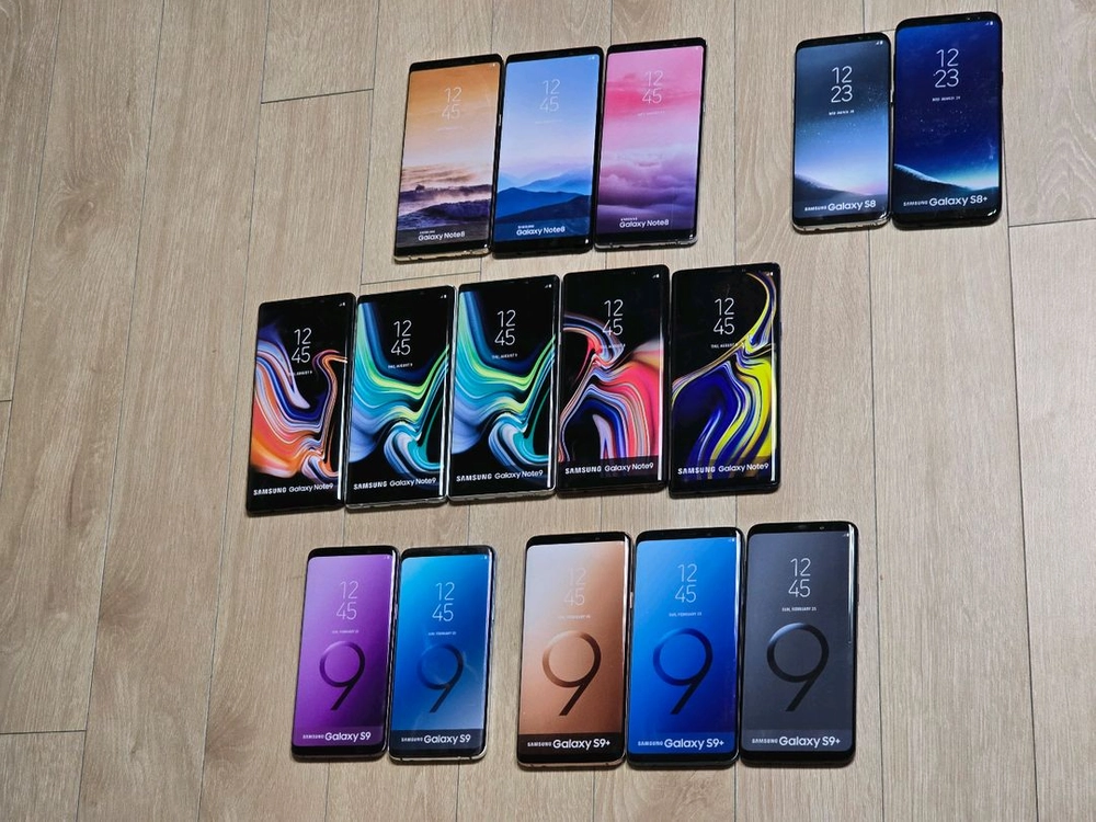 갤럭시 S8, 노트8, S9, 노트9 목업 모형폰 이미지
