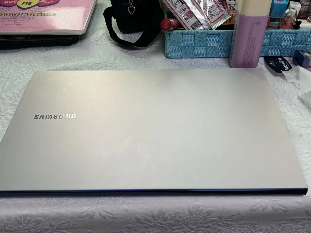 삼성 갤럭시북 이온 NT950XCJ-K58 A급 - 안심되는 중고거래
