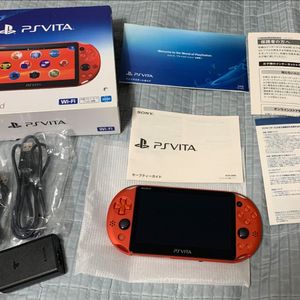 소장용 메탈릭레드 PS Vita PS비타 2세대 팝니다. 이미지