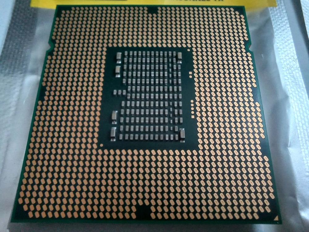[CPU] 인텔 제온(XEON) CPU E5620(LGA 1366) 판매합니다. 이미지