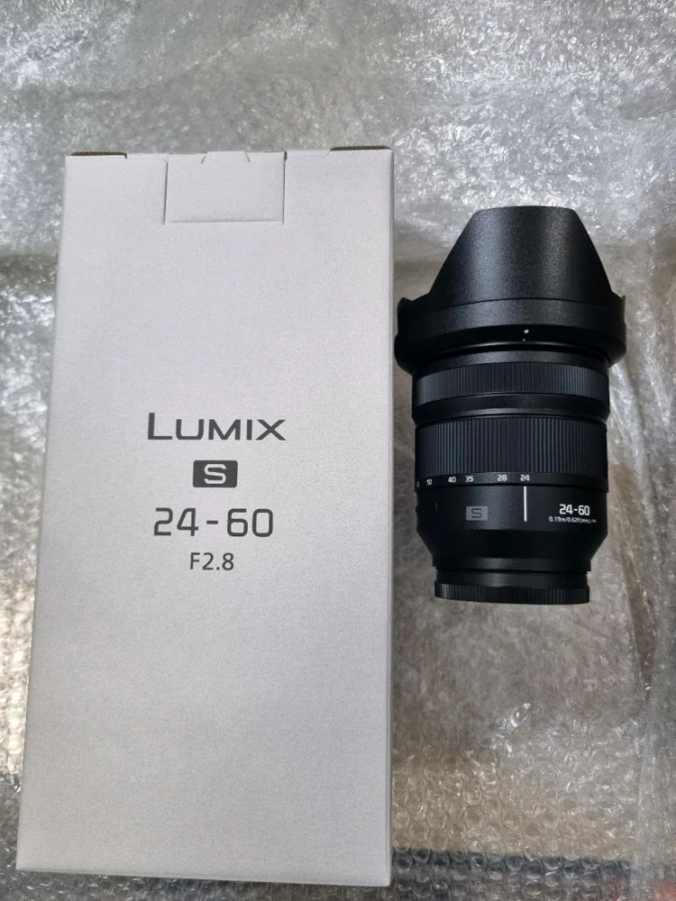 파나소닉 루믹스24-60mm F2.8 (파나소닉24-60mm F2.8) 최상급 렌즈 팝니다 - 안심되는 중고거래