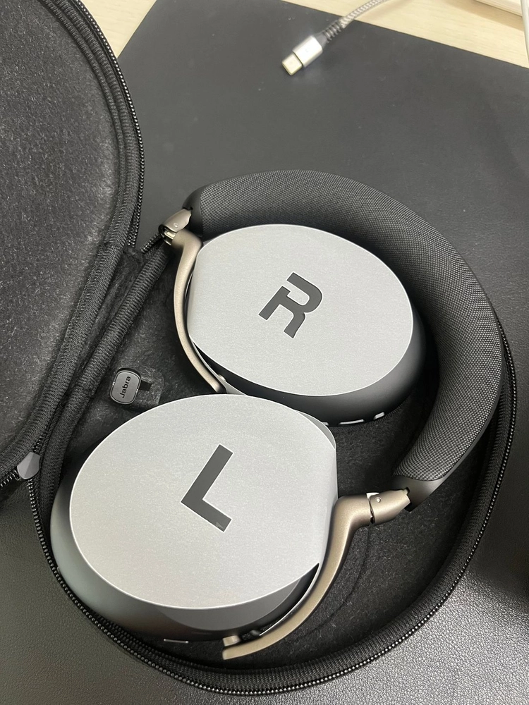 Jabra Evolve3 85 Stereo 이미지