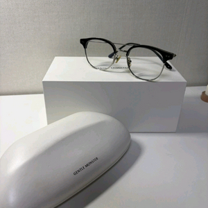 젠틀몬스터 알리오 01 이미지