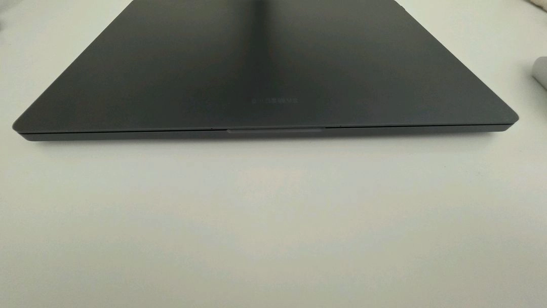 갤럭시북 울트라 6 RTX5060 RAM32 SSD1TB 풀박스 이미지