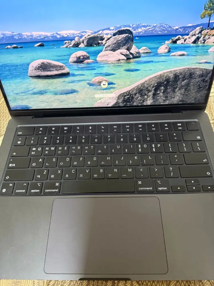 맥북 프로 M4 14인치 RAM 24GB SSD 512GB 이미지