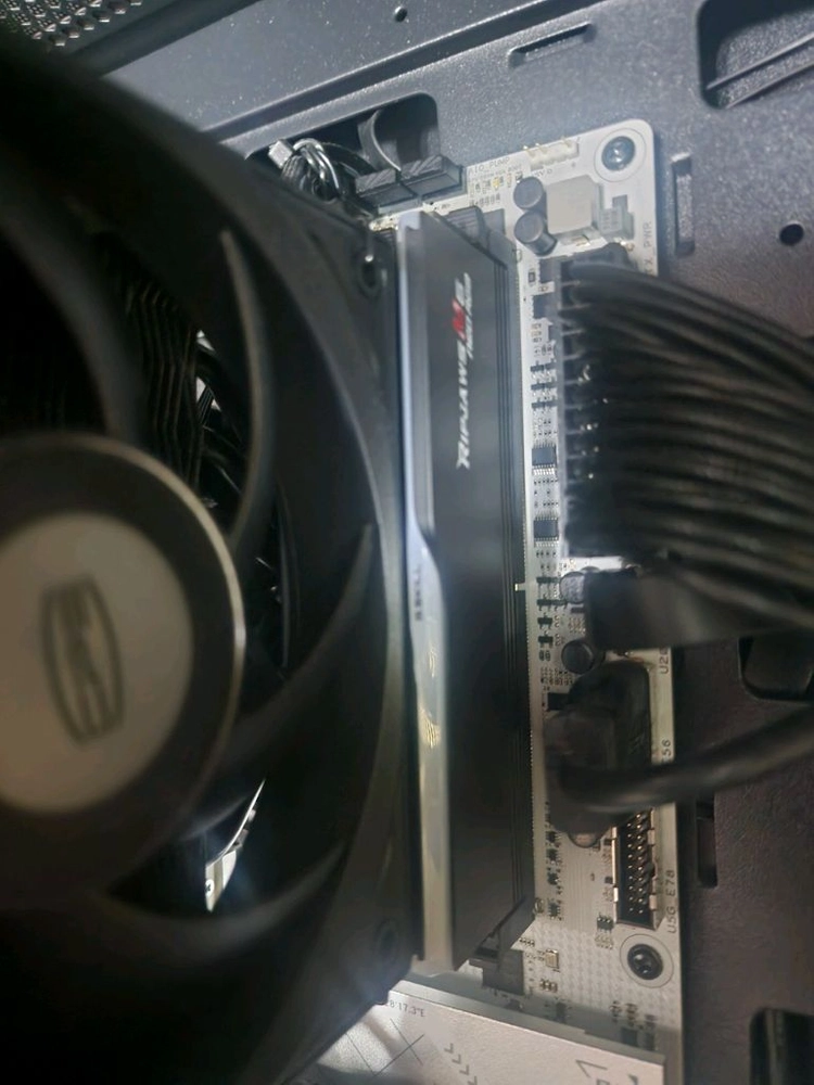 asus rog strix x870 a gaming wifi 메인보드 이미지