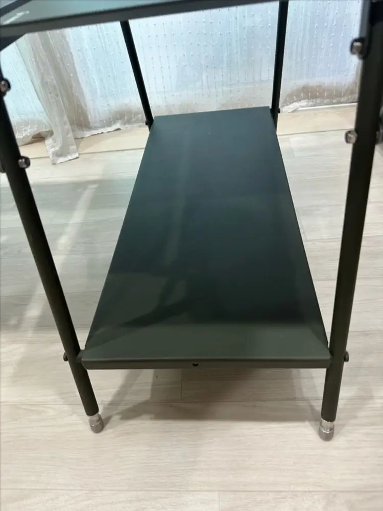 콤마나인 시드니 카키색 캠핑 테이블 셋트 이미지