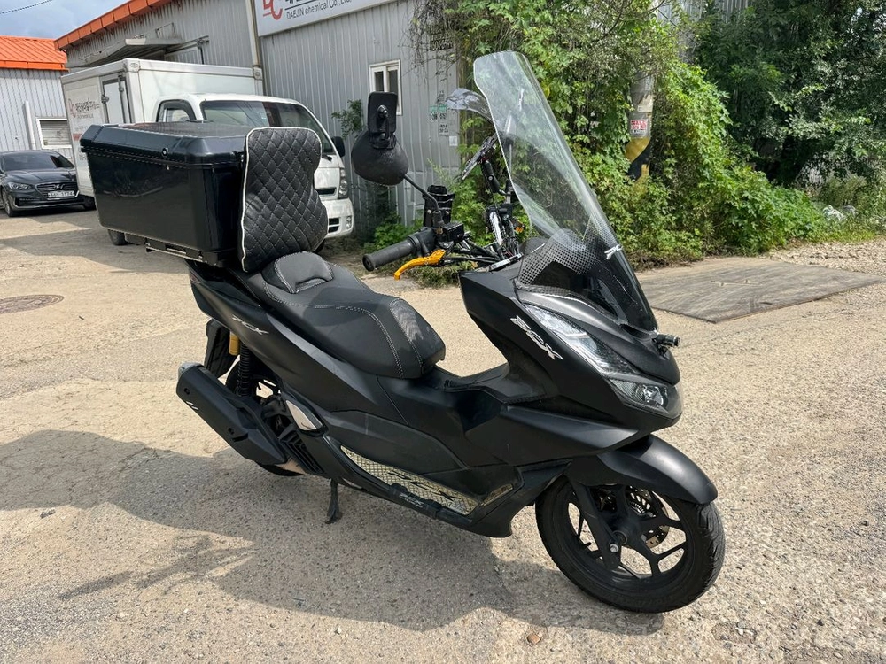 혼다 pcx125 24년 abs 블박 배달풀셋팅 팝니다 이미지