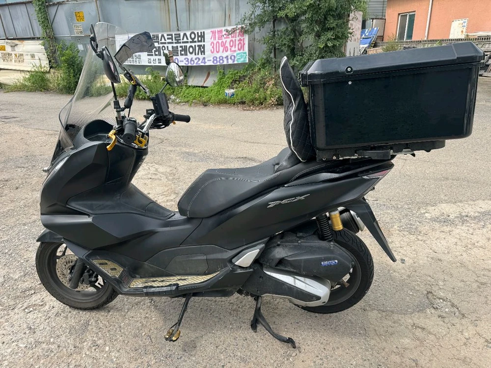 혼다 pcx125 24년 abs 블박 배달풀셋팅 팝니다 이미지