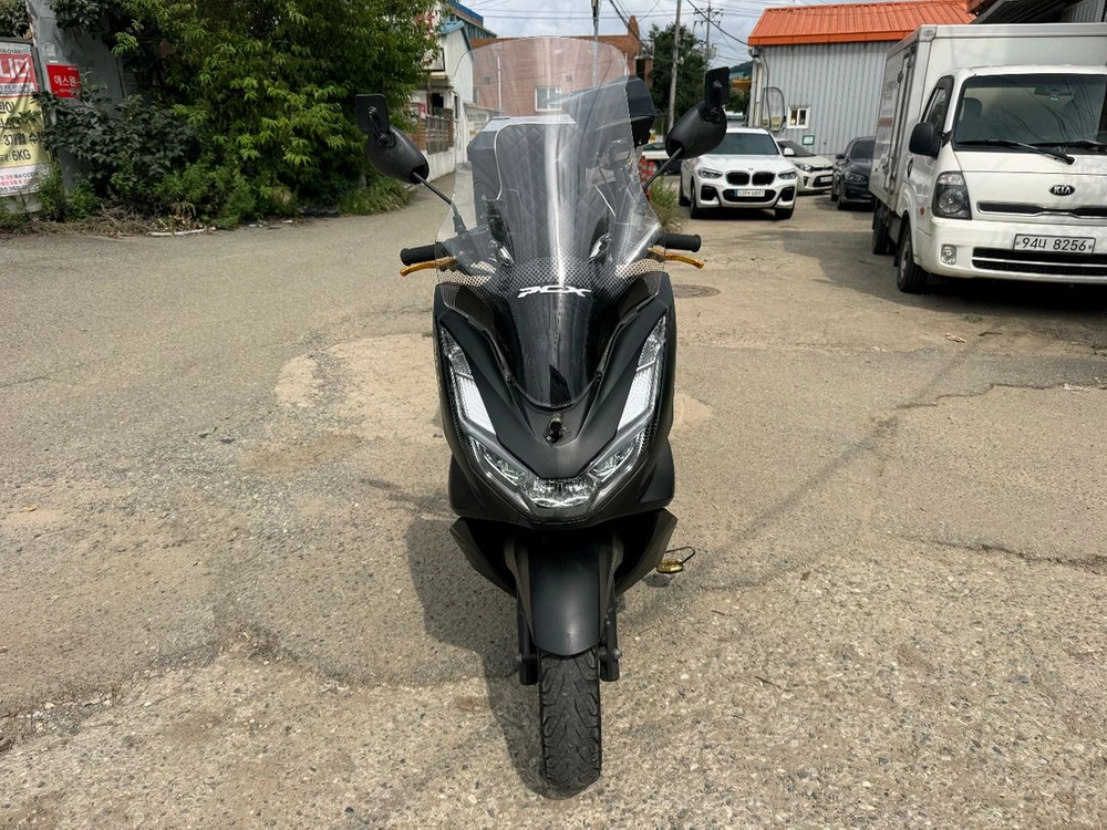 혼다 pcx125 24년 abs 블박 배달풀셋팅 팝니다 이미지