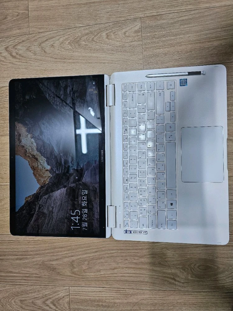 삼성 펜S 2-in-1 컨버터블 노트북 판매합니다 이미지