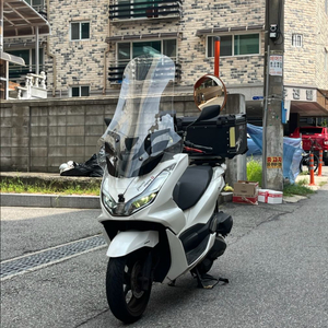 PCX125 이미지