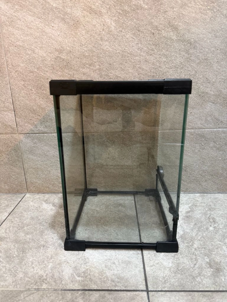 파충류 사육장 20*20*30사이즈( 이미지