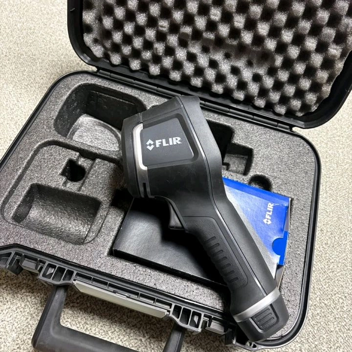 FLIR 열화상 카메라(정밀측량기기) 이미지