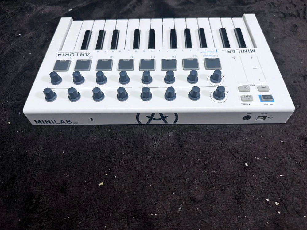 아투리아 미니랩 MK2 미니랩MK2 Arturia MINILAB mkll 판매 - 안심되는 중고거래