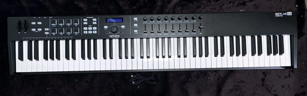 아투리아 키랩 에센셜88 MK2 Arturia 에센셜 88 판매 에센셜88MK2 - 안심되는 중고거래