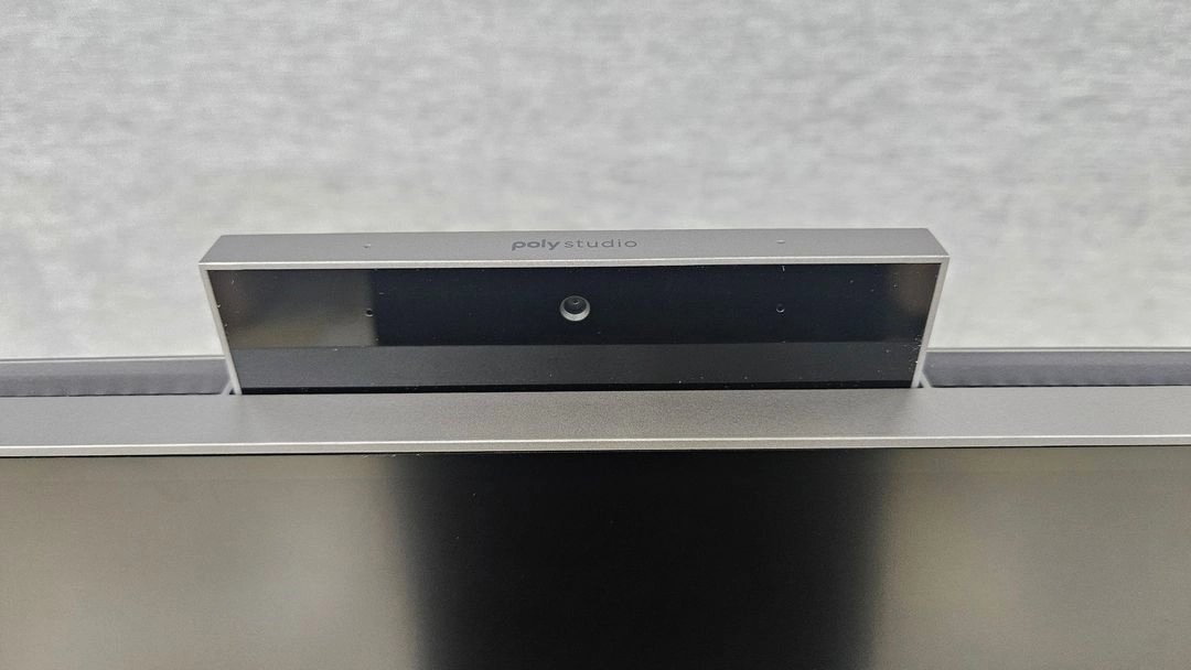 HP 2025 옴니 스튜디오X 올인원 데스크탑 32인치 c1001kr 인텔 코어 울트라7 1TB 32GB 이미지