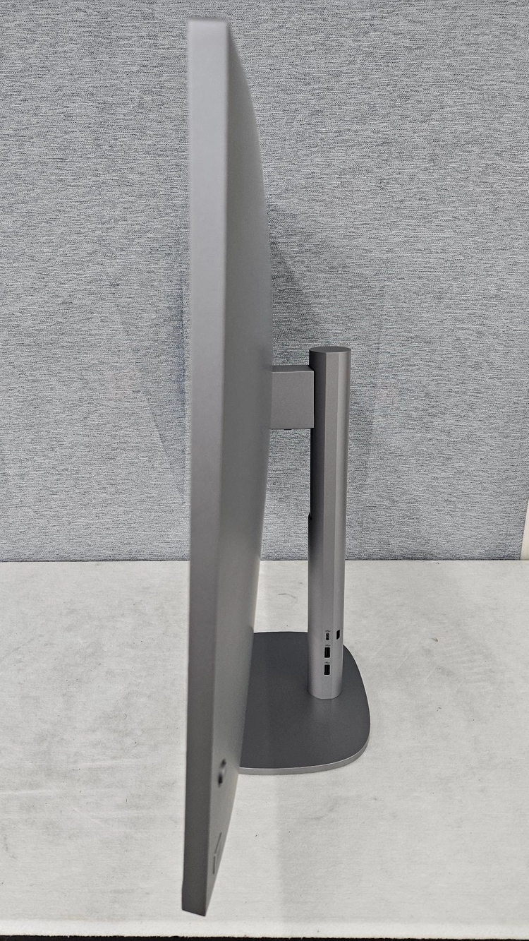 HP 2025 옴니 스튜디오X 올인원 데스크탑 32인치 c1001kr 인텔 코어 울트라7 1TB 32GB 이미지