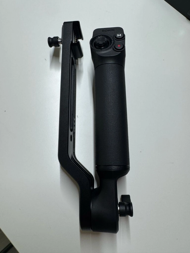 dji 전자 브리프케이스 핸들 팝니다. (rs5콤보 동봉품, 새 제품) 이미지